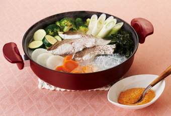旬の魚の中華マヨネーズ鍋
